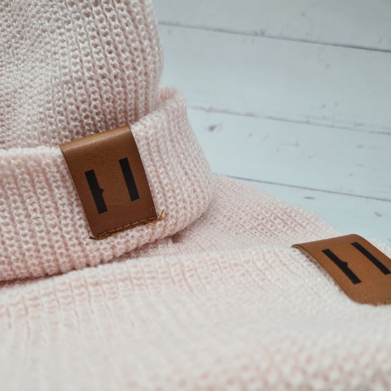 Rose poudré bonnet