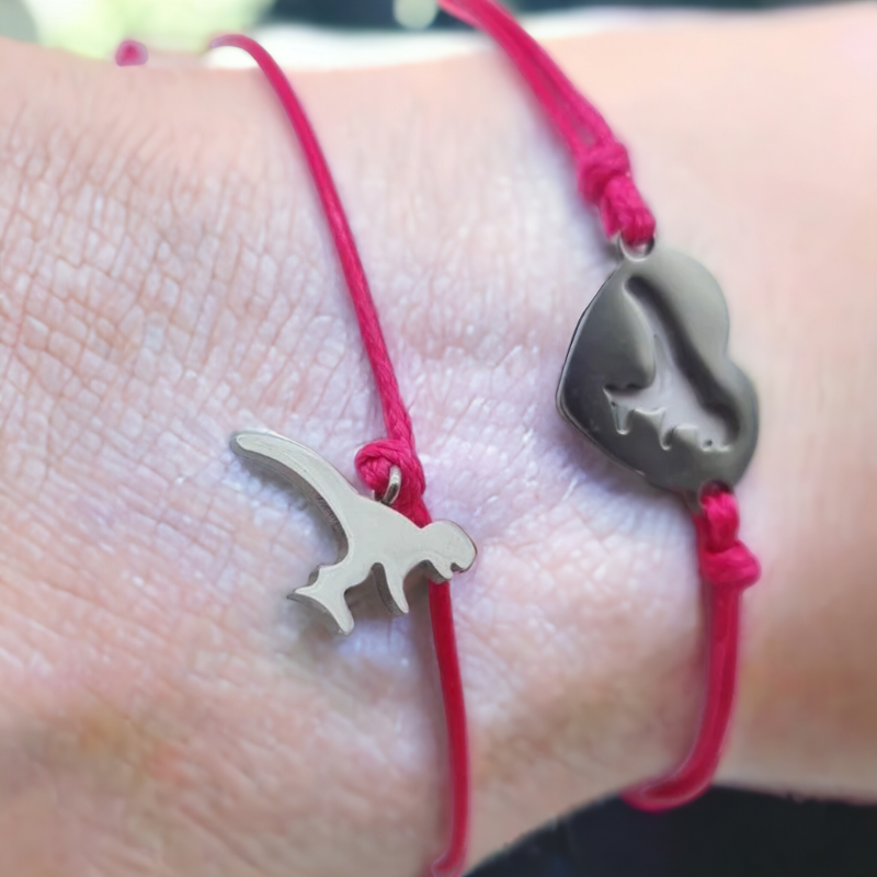 Bracelets assortis en forme de dinosaure pour mère enfant