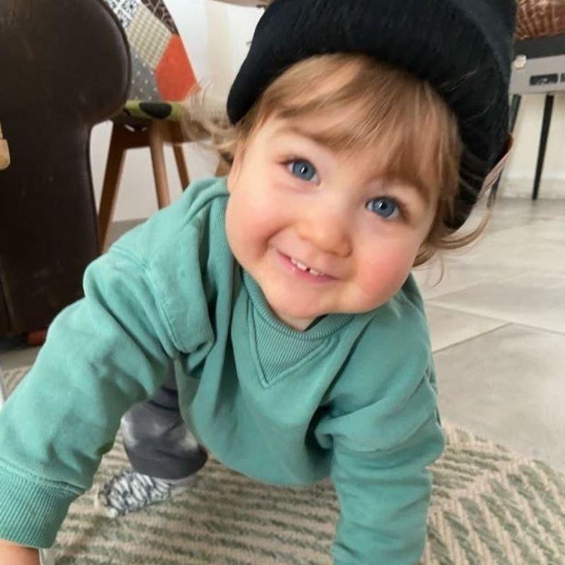 Bonnet noir pour enfant
