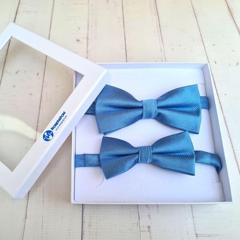 Nœud papillon assortis bleu ciel en satin de polyester - Kompapou