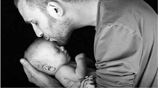 Congé paternité : favoriser la relation entre le père et l’enfant | Kompapou