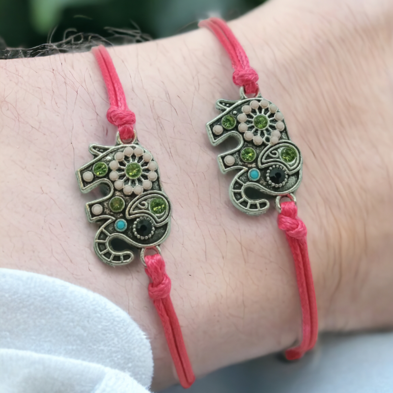 A offrir, bracelets éléphants roses pour maman et fille